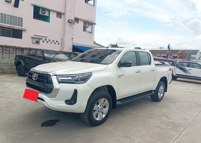 TOYOTA HILUX (DOUBLE CAB) 2018