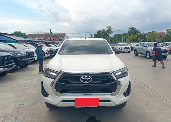 TOYOTA HILUX (DOUBLE CAB) 2018