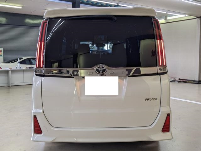 TOYOTA NOAH SI 2018