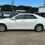 TOYOTA MARK X  2015