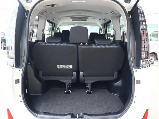 TOYOTA VOXY ZS KIRAMEKI II 2016