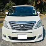 TOYOTA ALPHARD 2011