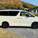 TOYOTA ALPHARD 2011