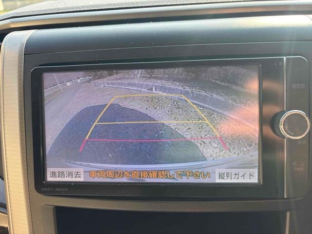 TOYOTA ALPHARD 2011