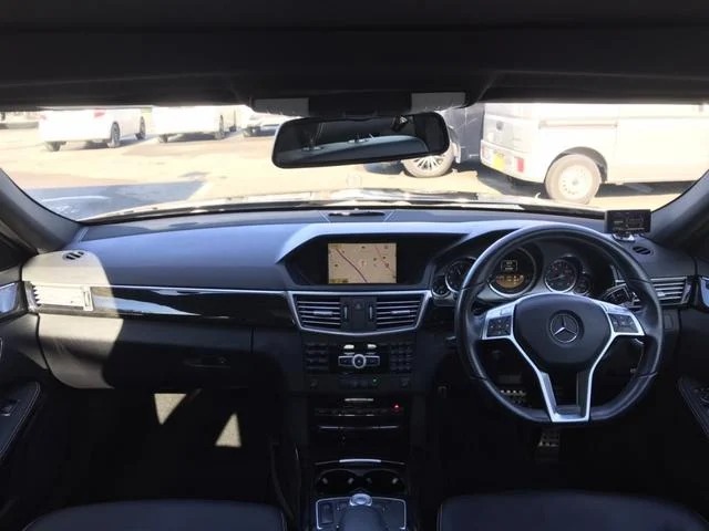 MERCEDES BENZ E-CLASS E250 2012