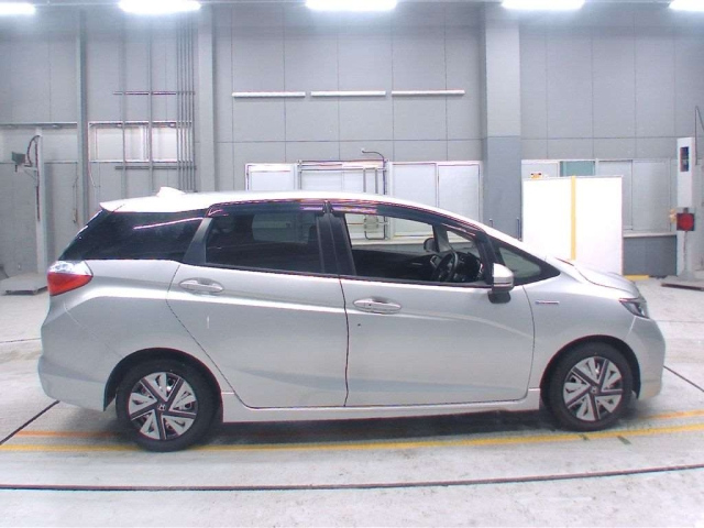 HONDA SHUTTLE 2016
